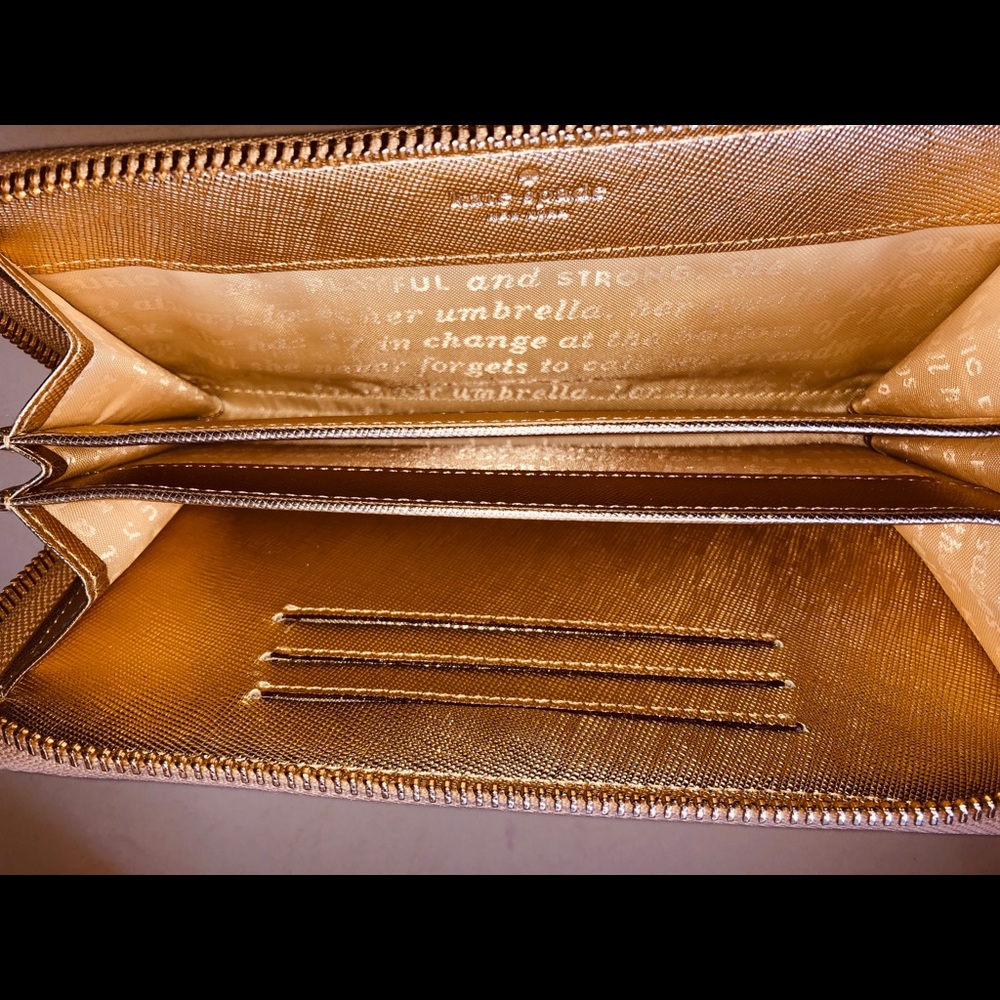 Kate Spade Wallet - Picture 2 of 3